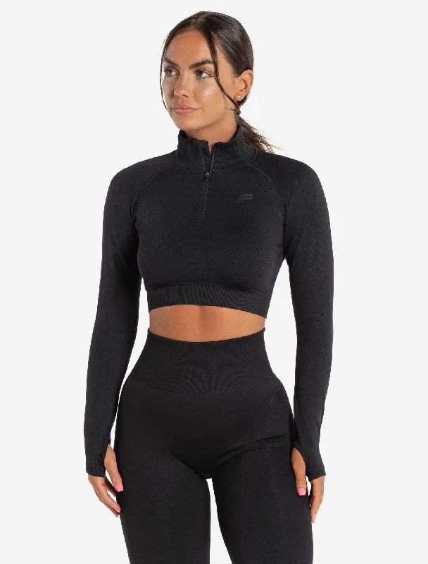 Striped Women's Crop Top in Navy and White for a Nautical and Timeless StyleCore Seamless Crop 1/2 Zip - Blackout Striped Women's Crop Top in Navy and White for a Nautical and Timeless StyleCore Seamless Crop 1/2 Zip - Blackout