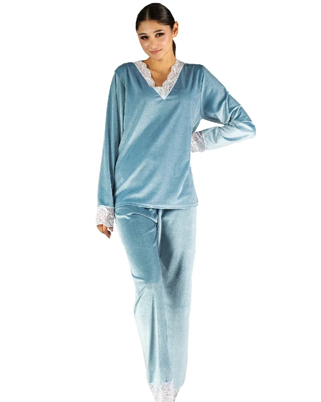 Plus Size Women's Metallic - Finish Joggers for a Stylish LoungeVelour Sleepwear Set with Embroidery Detail and Matching Pants Plus Size Women's Metallic - Finish Joggers for a Stylish LoungeVelour Sleepwear Set with Embroidery Detail and Matching Pants