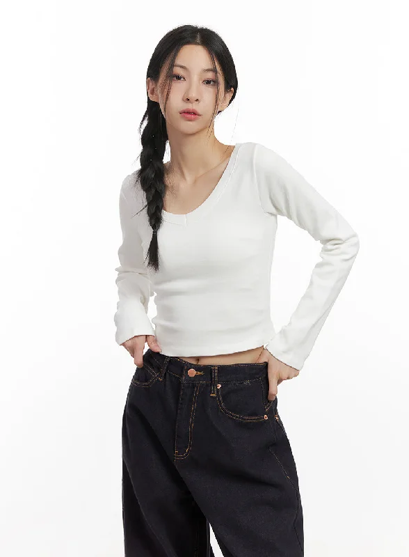 Turtleneck Women Long Sleeve Top for Cold Winter DaysComfy Slim-Fit V-Neck Long Sleeve Top CN426 Turtleneck Women Long Sleeve Top for Cold Winter DaysComfy Slim-Fit V-Neck Long Sleeve Top CN426