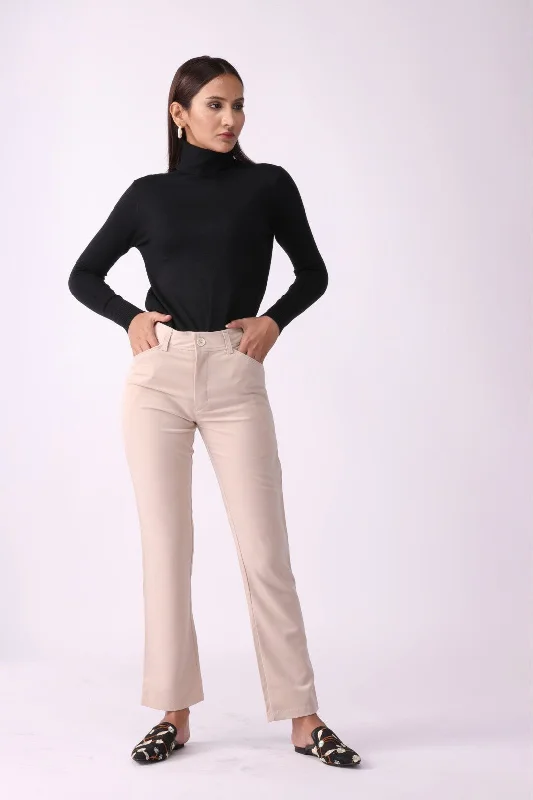 Plus Size Women's Patchwork - Design Jeans for a Unique AppearanceSolid Buttoned Straight Fit Pants Plus Size Women's Patchwork - Design Jeans for a Unique AppearanceSolid Buttoned Straight Fit Pants