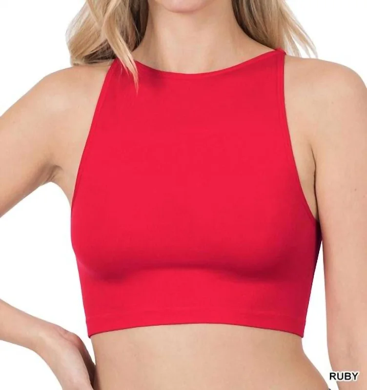 High - Neck Women's Crop Top in Burgundy with Lace Trim for an Elegant and Sophisticated VibeSeamless Crop Top Bralette In Ruby High - Neck Women's Crop Top in Burgundy with Lace Trim for an Elegant and Sophisticated VibeSeamless Crop Top Bralette In Ruby