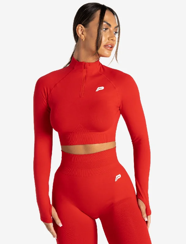 Sustainable Organic Cotton Women's Crop Top in Khaki for an Eco - Friendly ChoiceScrunch Seamless Crop 1/2 Zip - Candy Red Sustainable Organic Cotton Women's Crop Top in Khaki for an Eco - Friendly ChoiceScrunch Seamless Crop 1/2 Zip - Candy Red