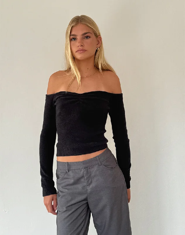 Lace - Trimmed Women Long Sleeve Top for an Elegant LookMakena Bardot Jumper in Brushed Black Lace - Trimmed Women Long Sleeve Top for an Elegant LookMakena Bardot Jumper in Brushed Black