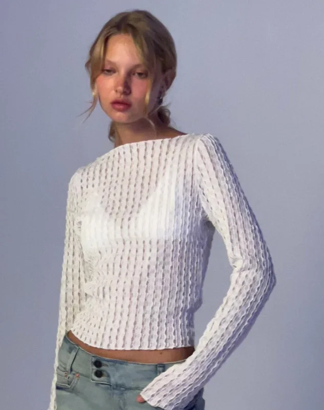 Ruffled Cuff Women Long Sleeve Top with a Feminine TouchAngela Long Sleeve Top in Crinkle White Ruffled Cuff Women Long Sleeve Top with a Feminine TouchAngela Long Sleeve Top in Crinkle White