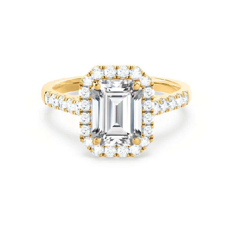 Pear - shaped diamond engagement ring with side baguette diamonds in 18K goldESME - Emerald Lab Diamond & Diamond 18k Yellow Gold Halo