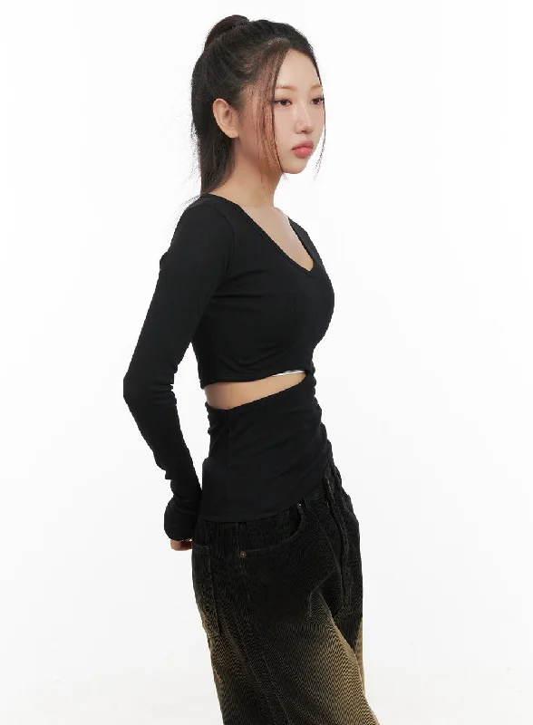 Pocket - Equipped Women Long Sleeve Top for Added FunctionalityV-Neck Cut-Out Top CD416 Pocket - Equipped Women Long Sleeve Top for Added FunctionalityV-Neck Cut-Out Top CD416