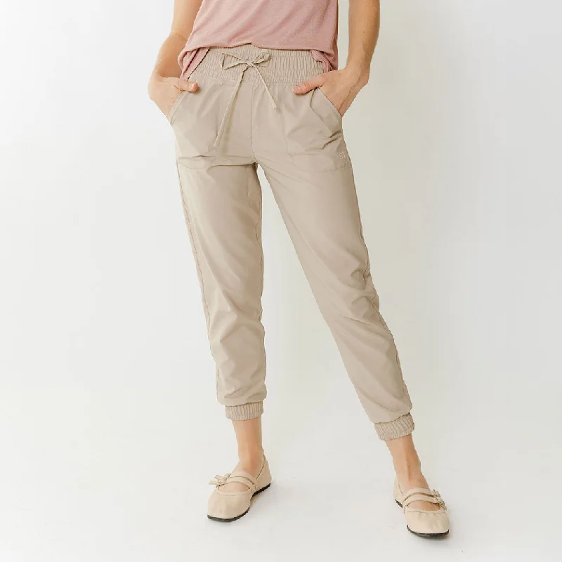 Skirts with belt loops Destination Joggers, Cobblestone
