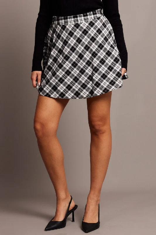 Khaki skirts for a military look Black Check Skater Skirt Mini