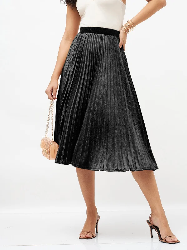 Skirts with a scalloped hem Women Black Velvet Pleated Skirt
