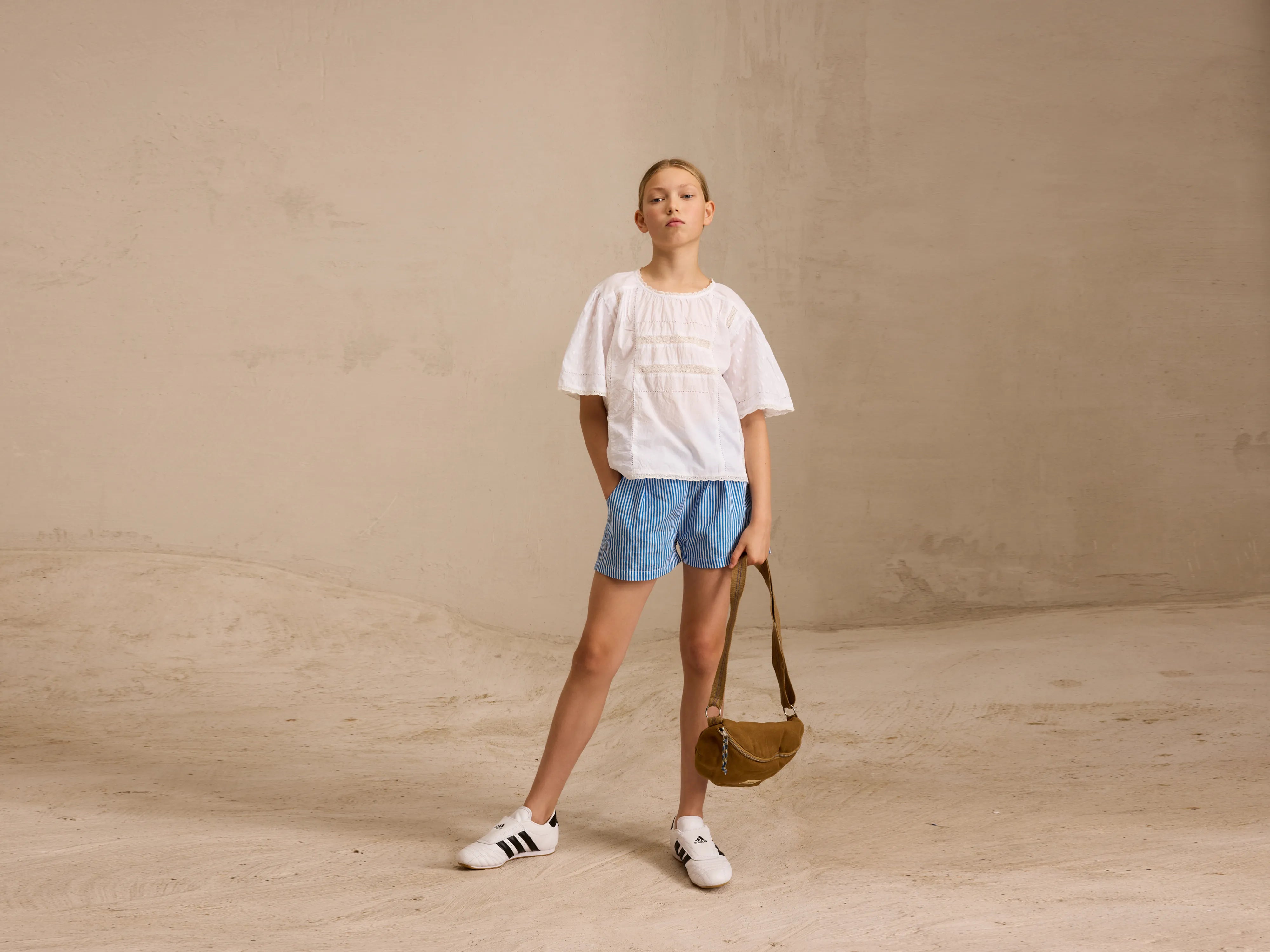 Skirts for a movie premiere Kate relaxed shorts (251 / G / STRIPE A)