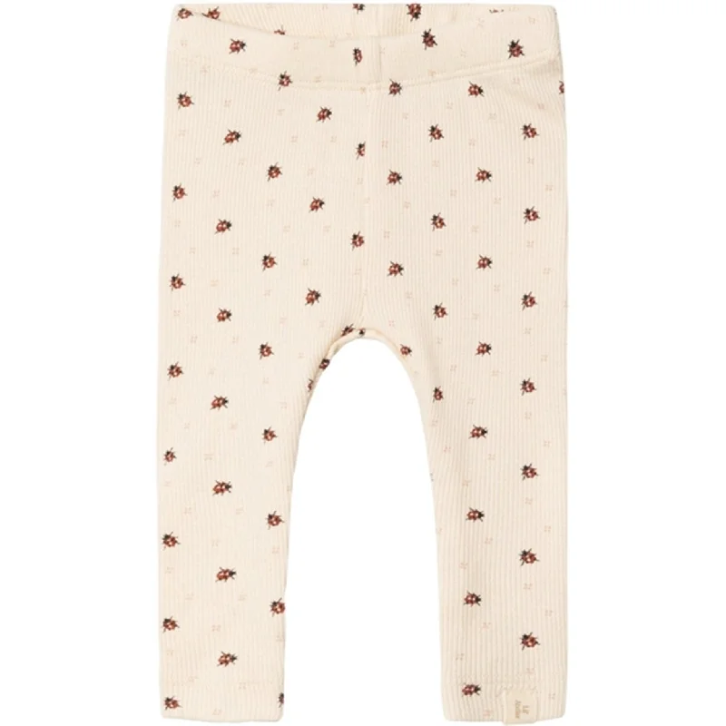 Women's High - Waisted Tight Trousers with Side Slits in Beige for a Trendy LookLil'Atelier Whitecap Gray Mariehøne Gago Kye Slim Leggings Women's High - Waisted Tight Trousers with Side Slits in Beige for a Trendy LookLil'Atelier Whitecap Gray Mariehøne Gago Kye Slim Leggings