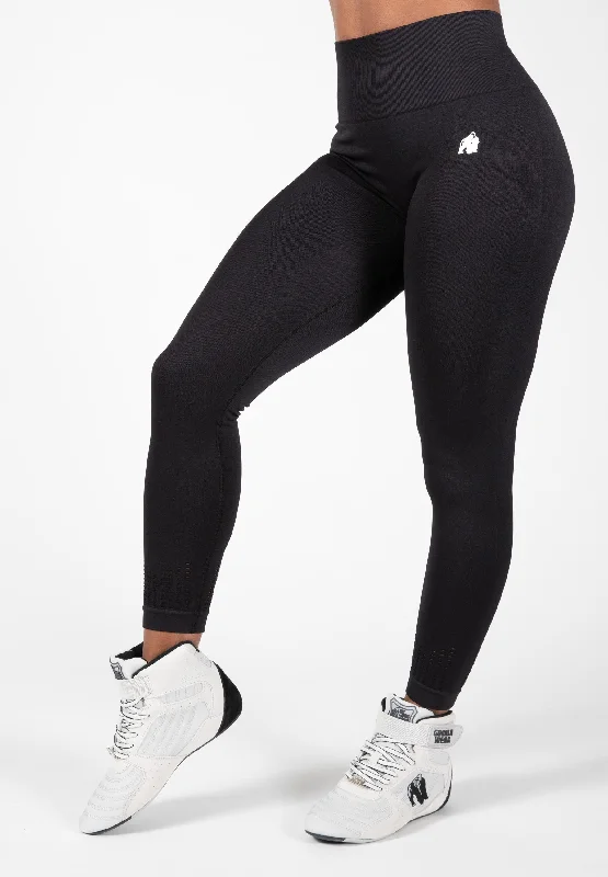 Plus Size Women's Embroidered Tight Trousers in White for a Feminine and Elegant StyleNeiro Seamless Leggings - Black Plus Size Women's Embroidered Tight Trousers in White for a Feminine and Elegant StyleNeiro Seamless Leggings - Black