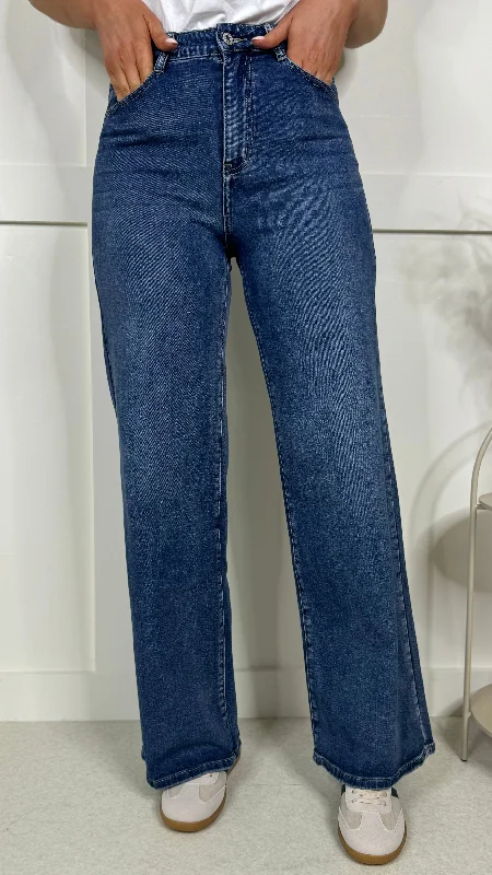 Cargo women jeans with multiple pockets for added functionalityLogan Blue Wide Leg Jeans Cargo women jeans with multiple pockets for added functionalityLogan Blue Wide Leg Jeans
