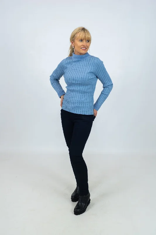 Plus Size Women's V - Neck Long - Sleeve Ribbed Cotton Sweater in Navy for a Classic StyleMd'M Blue Sweater Plus Size Women's V - Neck Long - Sleeve Ribbed Cotton Sweater in Navy for a Classic StyleMd'M Blue Sweater