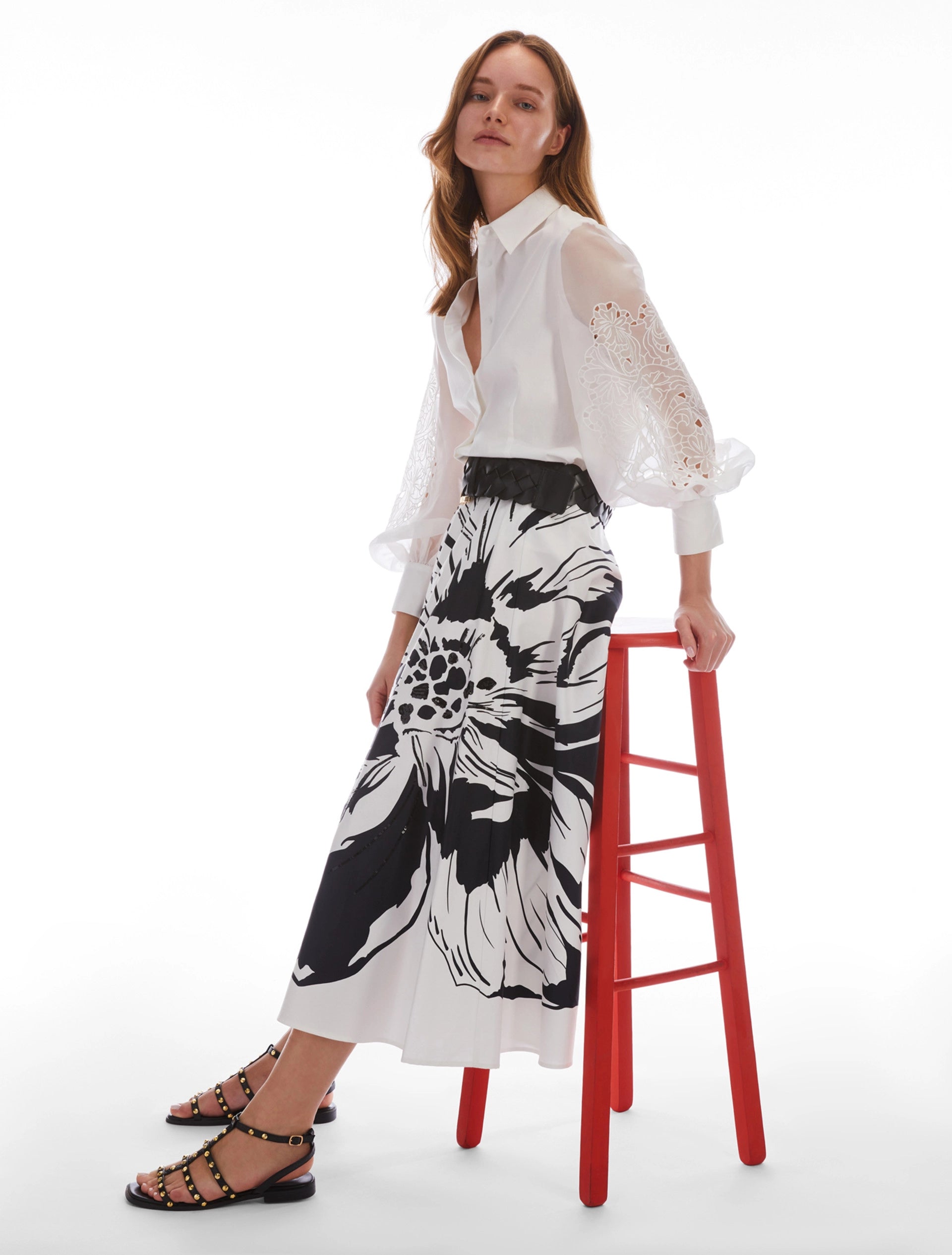 Women's Sheer Lace - Trimmed Sweater in Cream for a Delicate and Elegant AppearancePENNYBLACK Ronda Classe Skirt Women's Sheer Lace - Trimmed Sweater in Cream for a Delicate and Elegant AppearancePENNYBLACK Ronda Classe Skirt