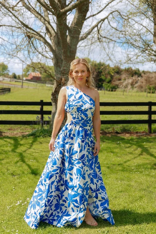 Mini Women Dress with a Short Hem for a Young and Trendy StyleBleue Asymmetrical Cut Out Maxi Dress Mini Women Dress with a Short Hem for a Young and Trendy StyleBleue Asymmetrical Cut Out Maxi Dress