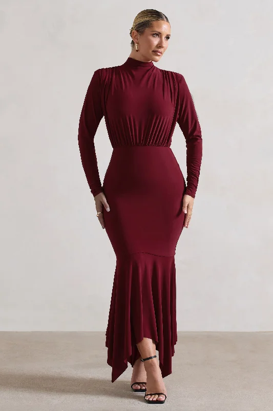Little Black Women Dress with Sequins for a Glamorous Night OutCarla | Berry High-Neck Maxi Dress With Draped Hem Little Black Women Dress with Sequins for a Glamorous Night OutCarla | Berry High-Neck Maxi Dress With Draped Hem