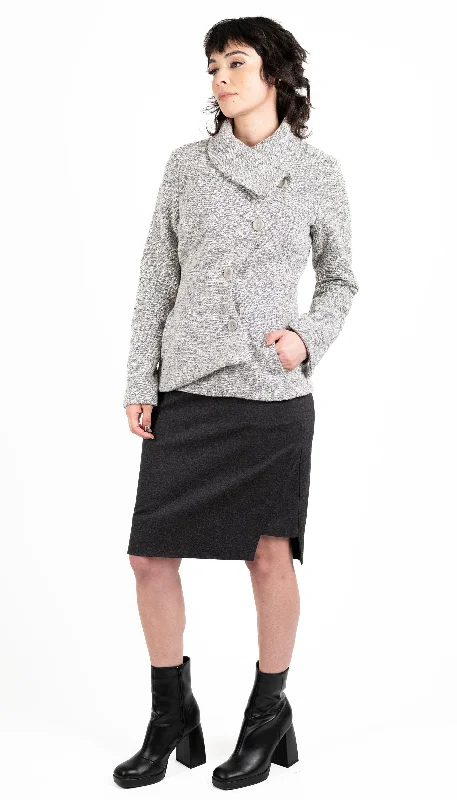 Double - Breasted Women's Leather Blazers in Taupe for an Edgy LookShort Swerve Coat/ Novelty Texture Cotton/Wool Double - Breasted Women's Leather Blazers in Taupe for an Edgy LookShort Swerve Coat/ Novelty Texture Cotton/Wool