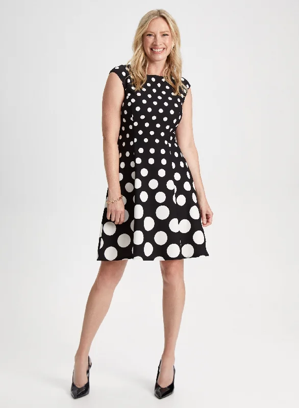 Halter Neck Women Dress to Show Off the Shoulders and NecklinePolka Dot Print Dress