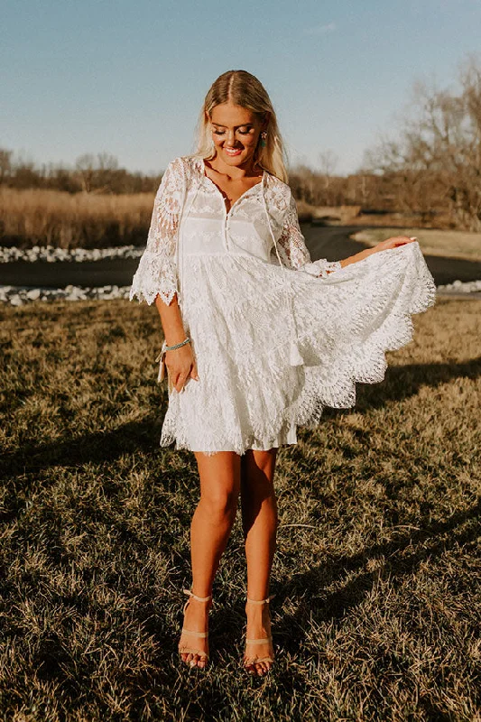 Shift Women Dress with a Simple and Classic Design for Everyday WearFavorite Day Lace Dress Shift Women Dress with a Simple and Classic Design for Everyday WearFavorite Day Lace Dress