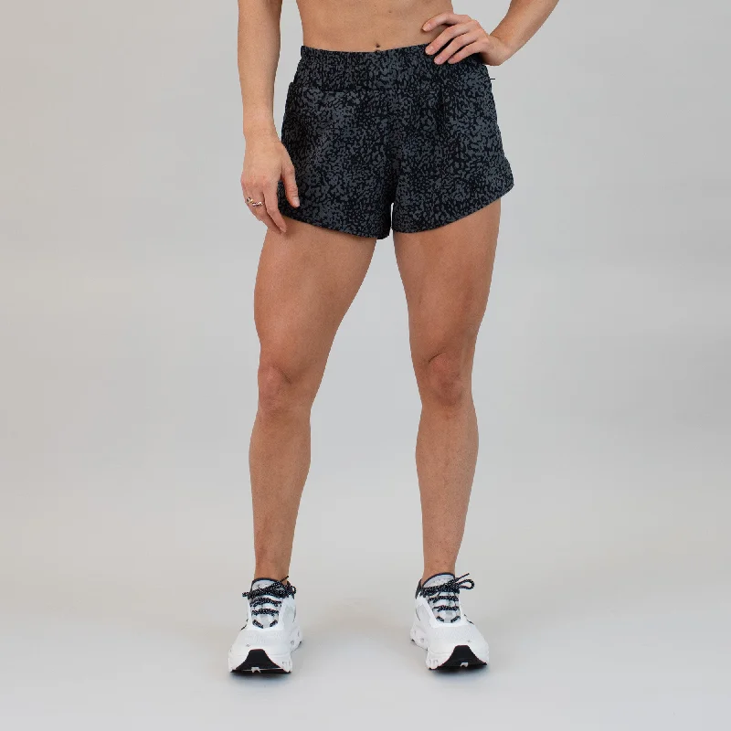 Solid Color Women Shorts in Bright Hues for a Bold StatementKeep Up Short 2.5" - High Rise Solid Color Women Shorts in Bright Hues for a Bold StatementKeep Up Short 2.5" - High Rise