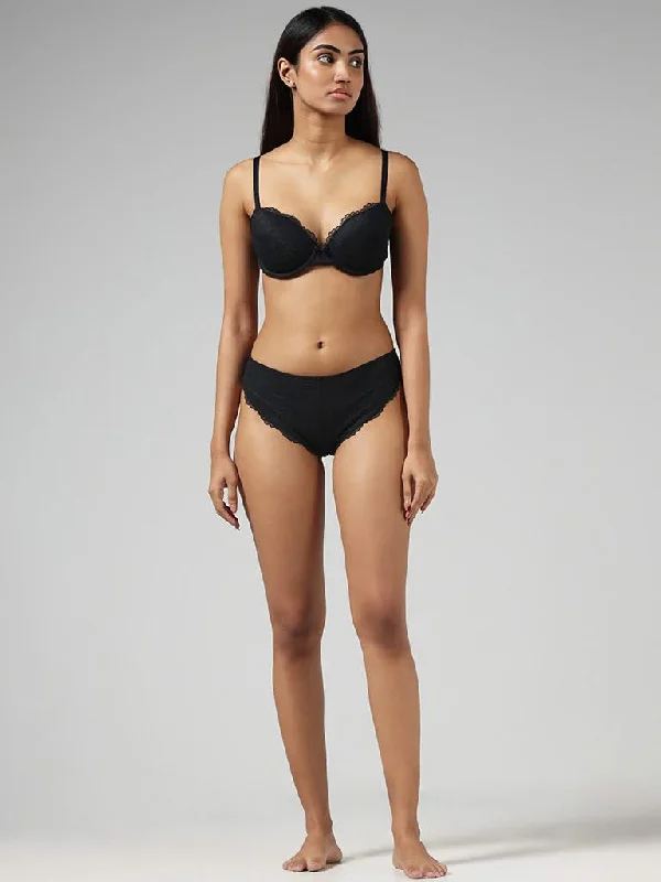 Cargo Women Shorts with Multiple Pockets for FunctionalityWunderlove Solid Black Laced Brazilian Brief Cargo Women Shorts with Multiple Pockets for FunctionalityWunderlove Solid Black Laced Brazilian Brief