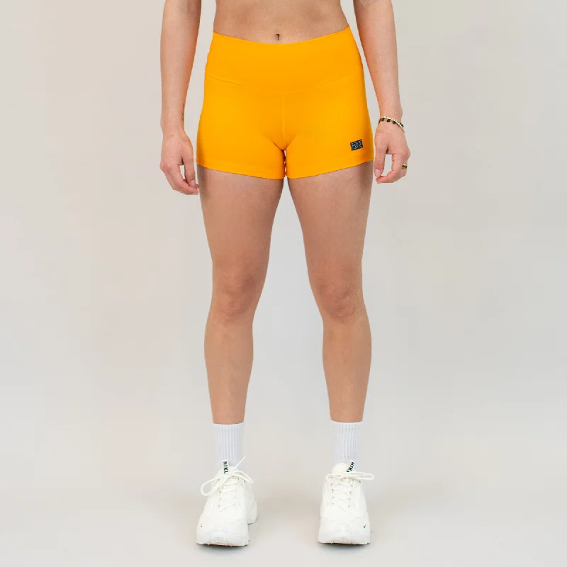 Twill Women Shorts with a Smooth Texture and DurabilityApex Contour Short 3.25" - Mid Rise Twill Women Shorts with a Smooth Texture and DurabilityApex Contour Short 3.25" - Mid Rise
