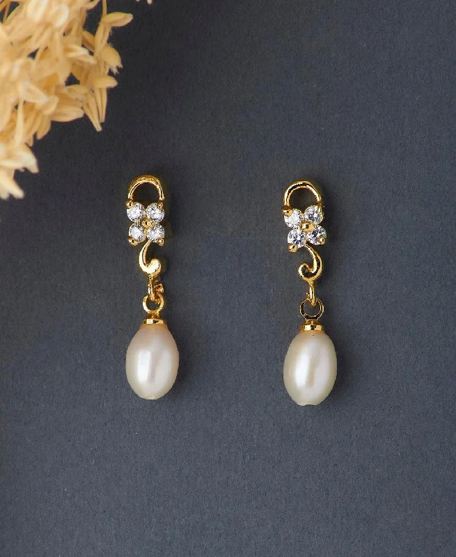 Amethyst - Gemstone Stud Earrings in Purple for a Sophisticated and Birthstone - Inspired PiecePretty Pearl Hanging Earring