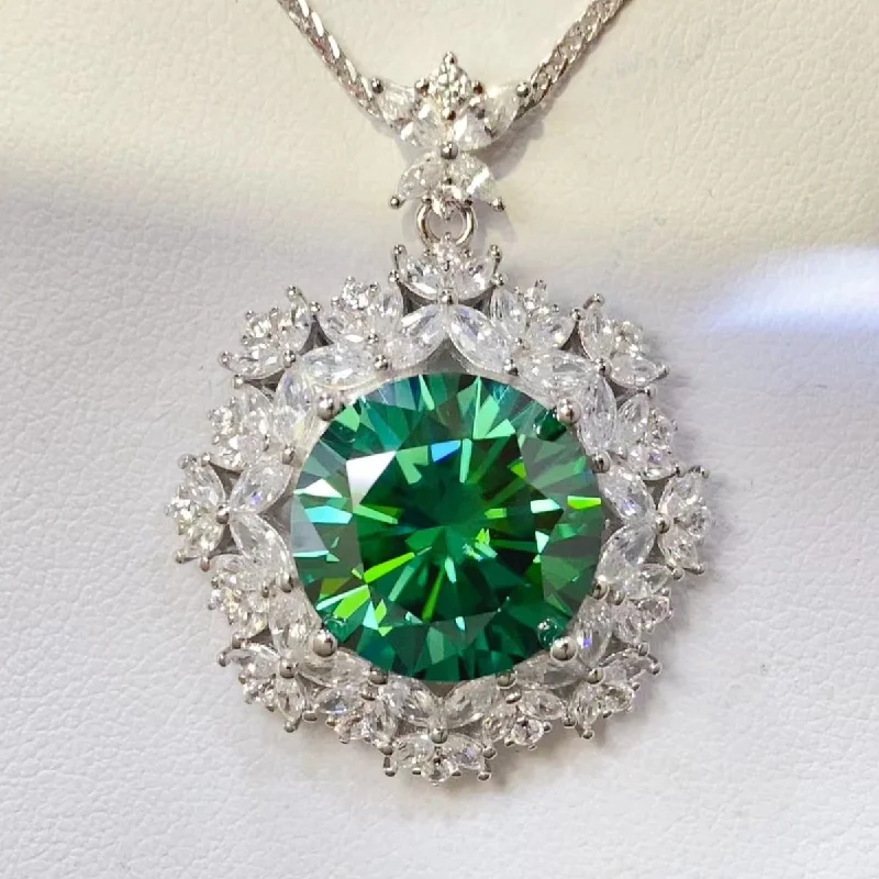 Ruffled Bodysuits with a Playful and Feminine Touch10 Carat Moissanite 925 Sterling Silver Pendant Necklace Ruffled Bodysuits with a Playful and Feminine Touch10 Carat Moissanite 925 Sterling Silver Pendant Necklace